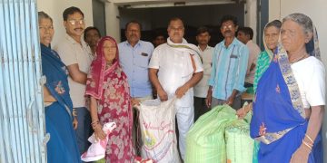 चावल उत्सव: अब तक 40 हजार से अधिक राशन कार्डधारियों क़ो मिला तीन माह का एकमुश्त चावल