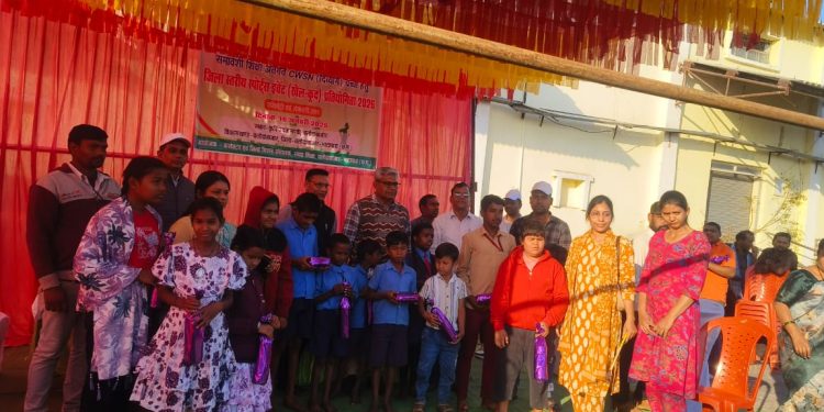 बलौदाबाजार: दिव्यांग़ बच्चों में खेल-कूद,साहित्यिक एवं सांस्कृतिक भावना विकसित करने जिला स्तरीय स्पोर्ट्स इवेंट का आयोजन