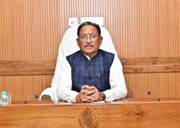 रायपुर: मुख्यमंत्री  विष्णु देव साय की अध्यक्षता में विधानसभा स्थित उनके प्रतिकक्ष में आयोजित कैबिनेट बैठक में कई महत्वपूर्ण निर्णय लिए गए