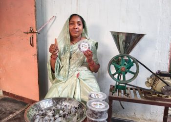 बलौदाबाजार: इमली लाटा को राखी ध्रुव ने बनाया आजीविका का साधन,खट्टे -मीठे अनुभव से तय की सफलता की सफर